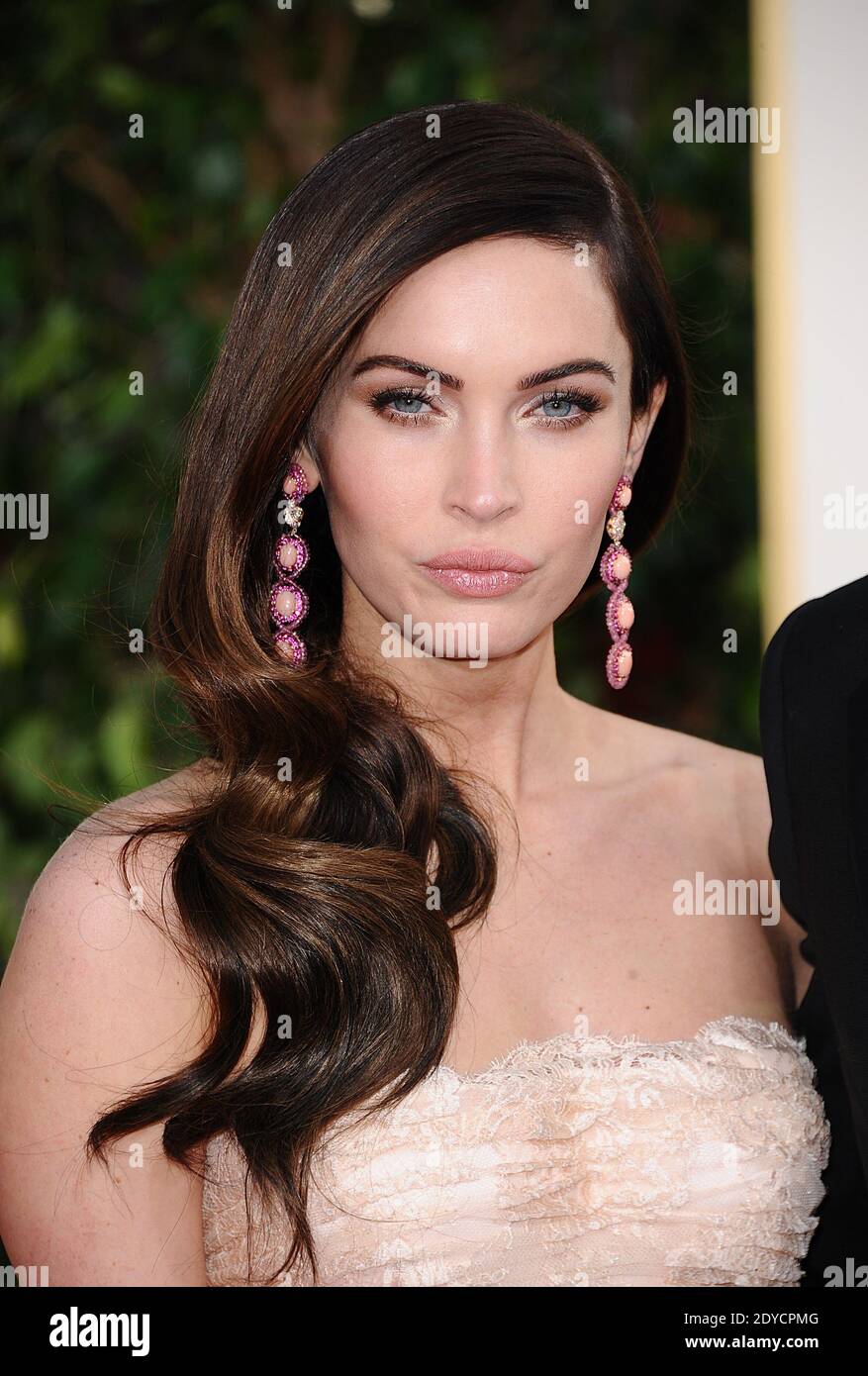 Megan fox earrings discount