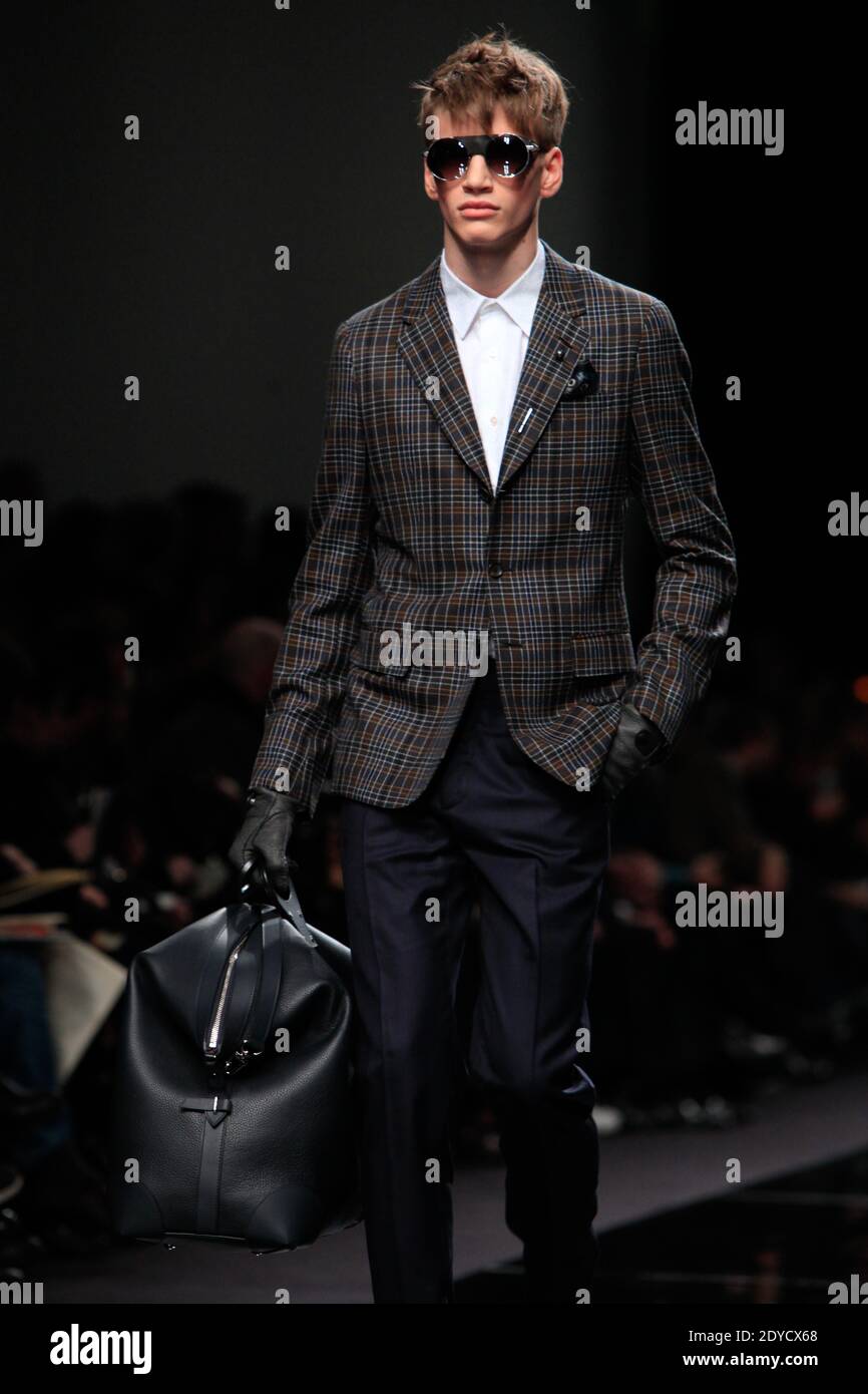 Fashion Louis Vuitton Short For Men-17