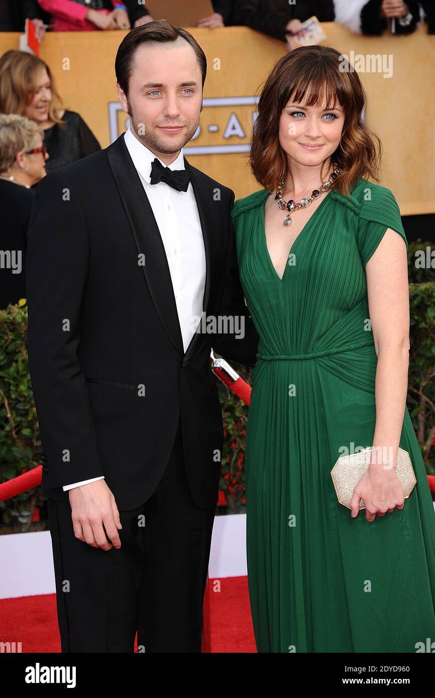 Alexis bledel and vincent kartheiser hi-res stock photography and ...