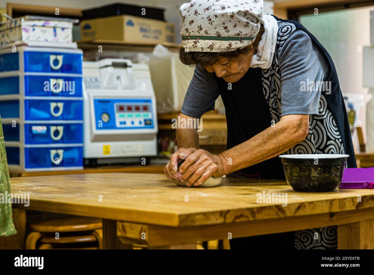 Soba Noodle Preparation in Fujinomiya, Japan Stock Photo