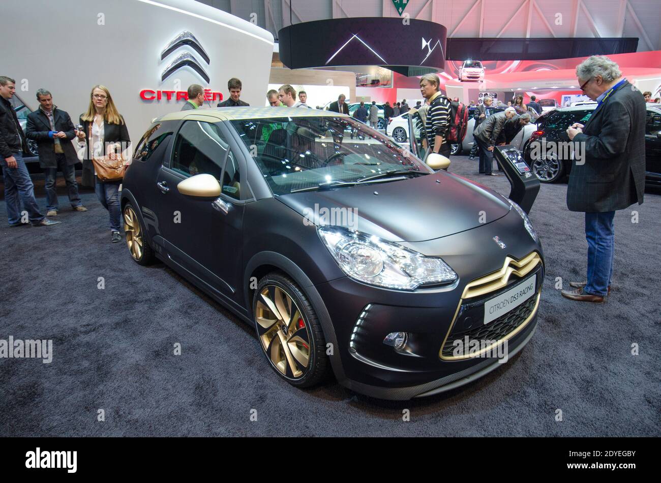 Page 4 - Geneva Motor Show Citroen High Resolution Stock Photography and  Images - Alamy