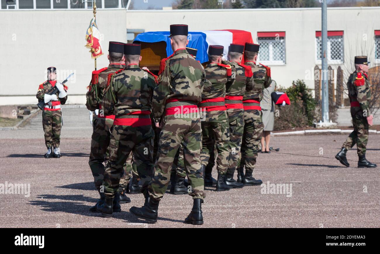 Africa artillery regiment hi-res stock photography and images - Alamy