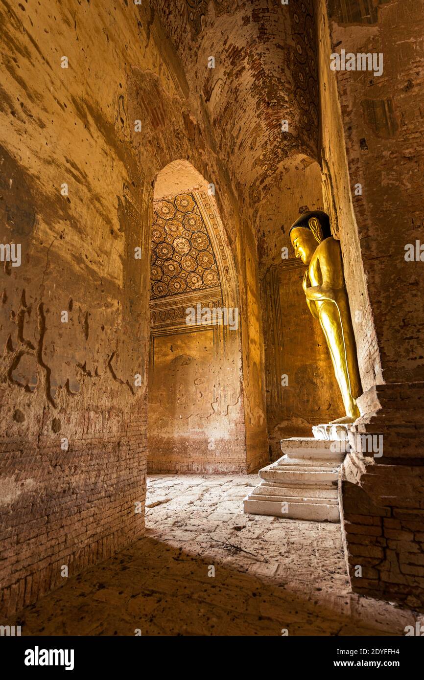 Buddha statue in a temple in Bagan, Myanmar Stock Photo - Alamy