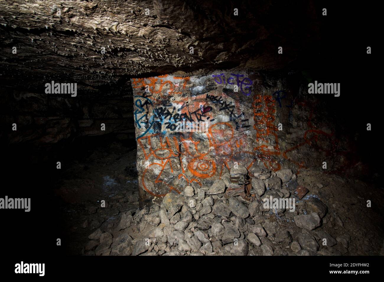In the bowels of Paris. Exploration in the banned of Paris