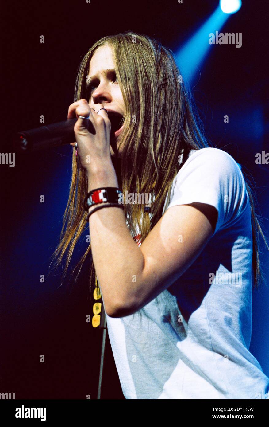 Avril Lavigne in concert at the Brixton Academy in London, UK. 25th March 2003. Stock Photo