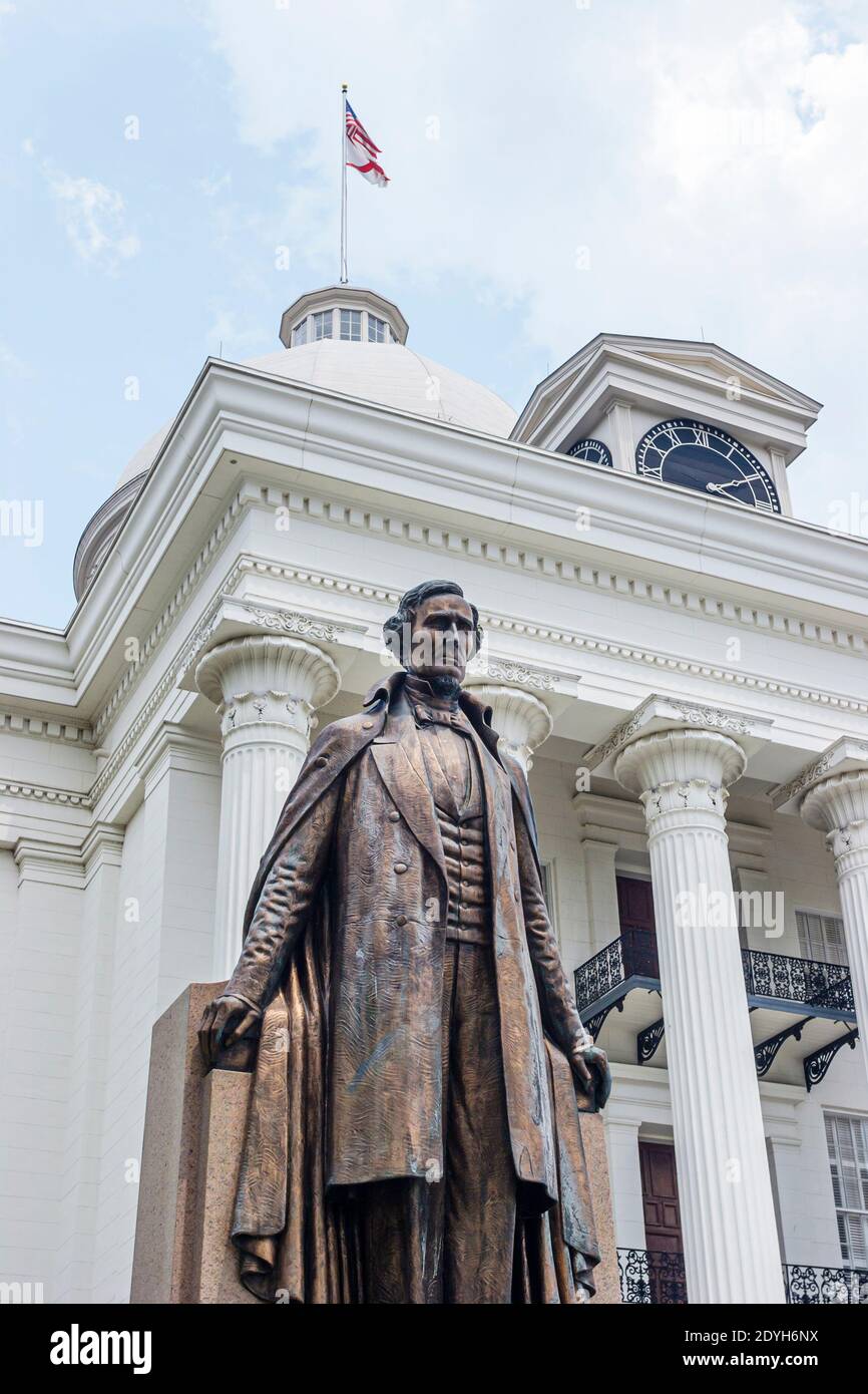 Alabama Montgomery State Capitol building Jefferson Davis statue,site sworn swearing in Goat Hill Confederate President, Stock Photo