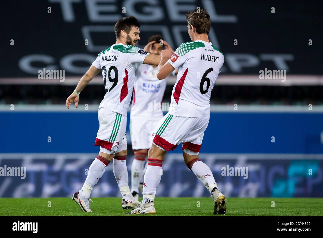 OHL's Kristiyan Malinov and OHL's David Hubert celebrate after scoring