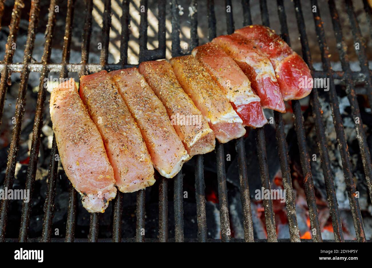 Grill roaster hi-res stock photography and images - Alamy