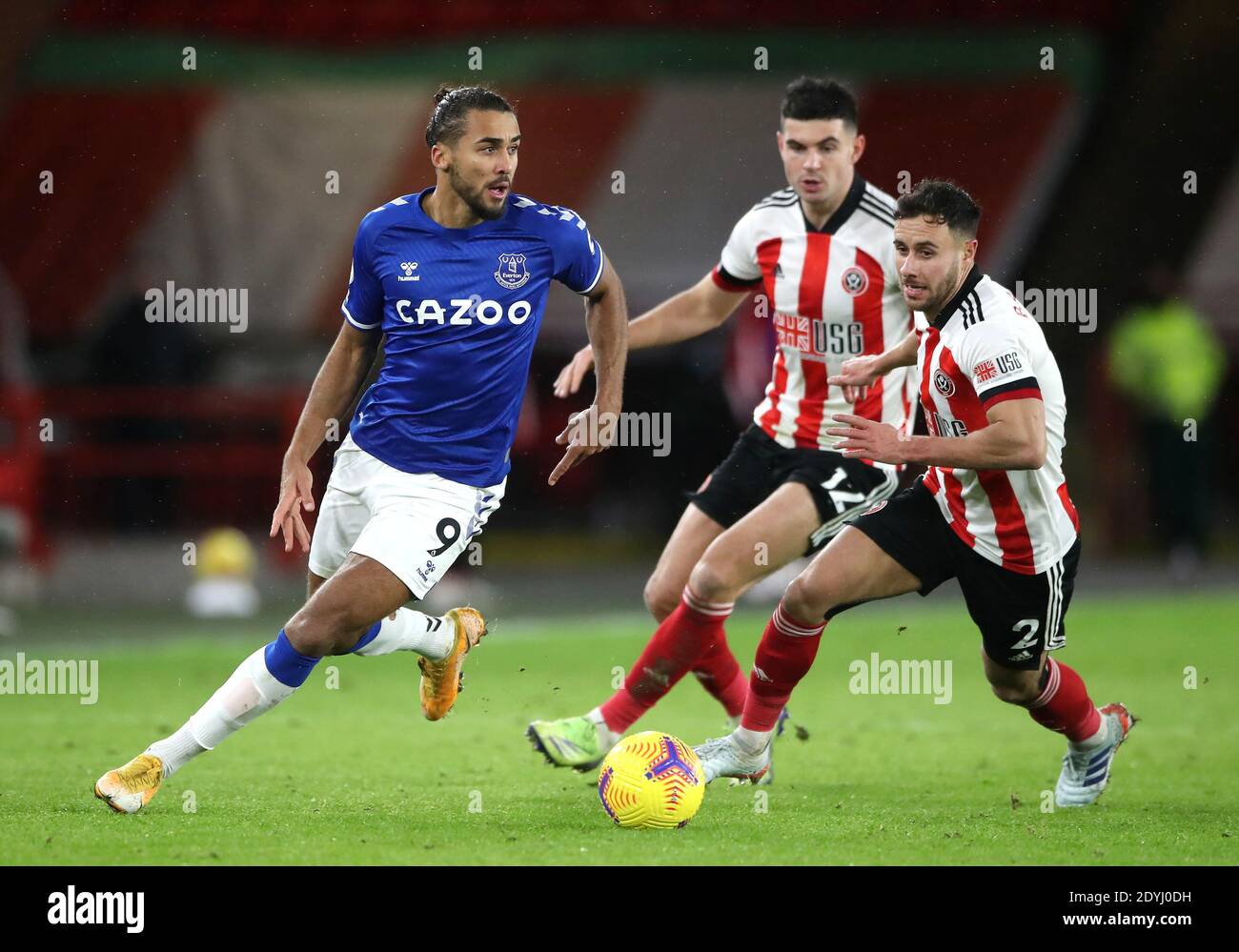 Everton's Dominic Calvert-Lewin, Sheffield United's John Egan and George Baldock in action during the Premier League match at Bramall Lane, Sheffield. Stock Photo