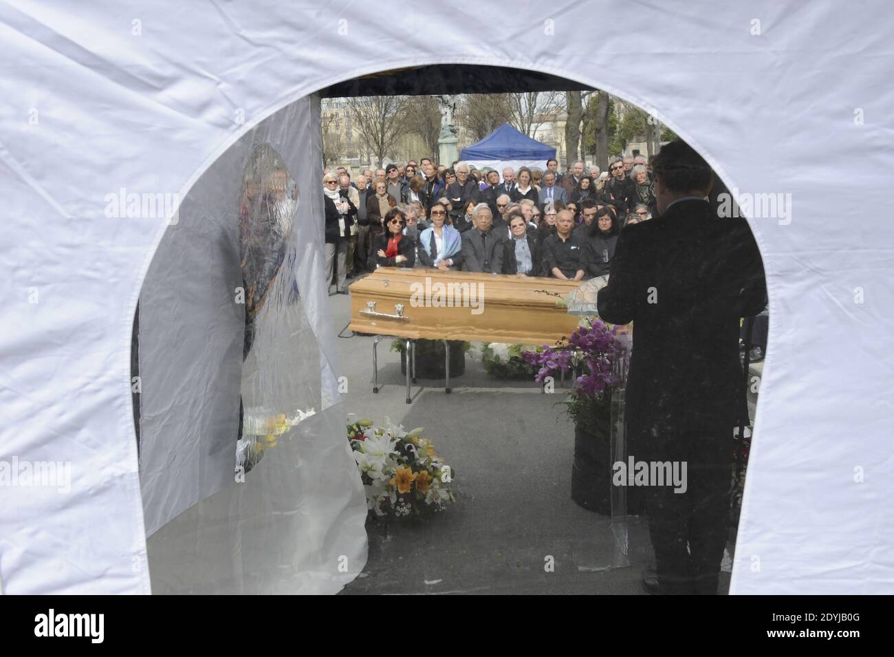 The funeral of FrancoChinese painter Zao WouKi who died aged 93, at the Montparnasse cemetery