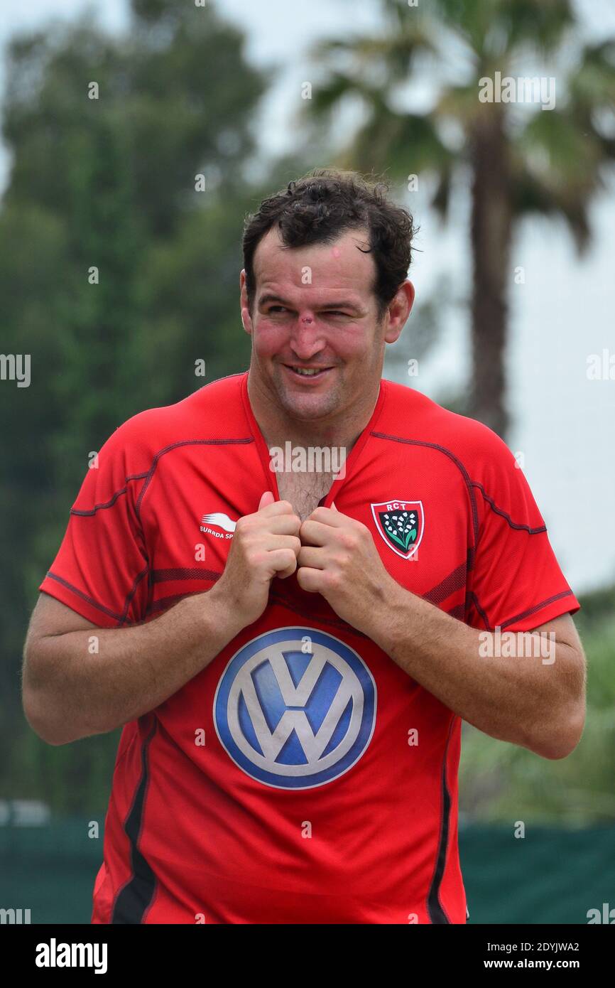 RCT's Carl Hayman during a rugby training session at Berg Stadium in Toulon, France on May 7, 2013 before the HCup Final against ASM Clermont on May 18 in Dublin. Photo by Felix Golesi/ABACAPRESS.COM Stock Photo