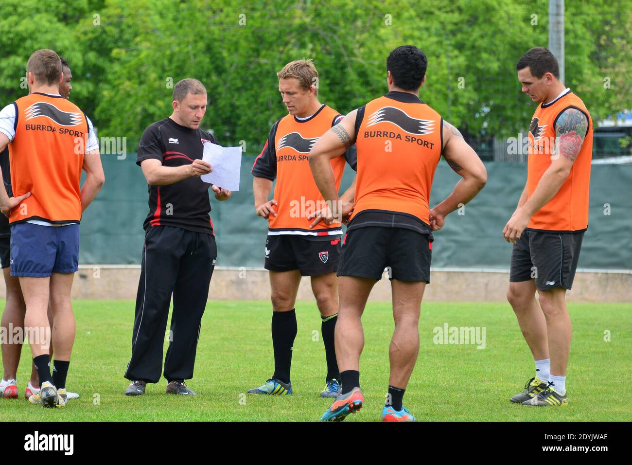 RCT's Pierre Mignoni and Jonny Wilkinson during a rugby training session at Berg Stadium in Toulon, France on May 7, 2013 before the HCup Final against ASM Clermont on May 18 in Dublin. Photo by Felix Golesi/ABACAPRESS.COM Stock Photo