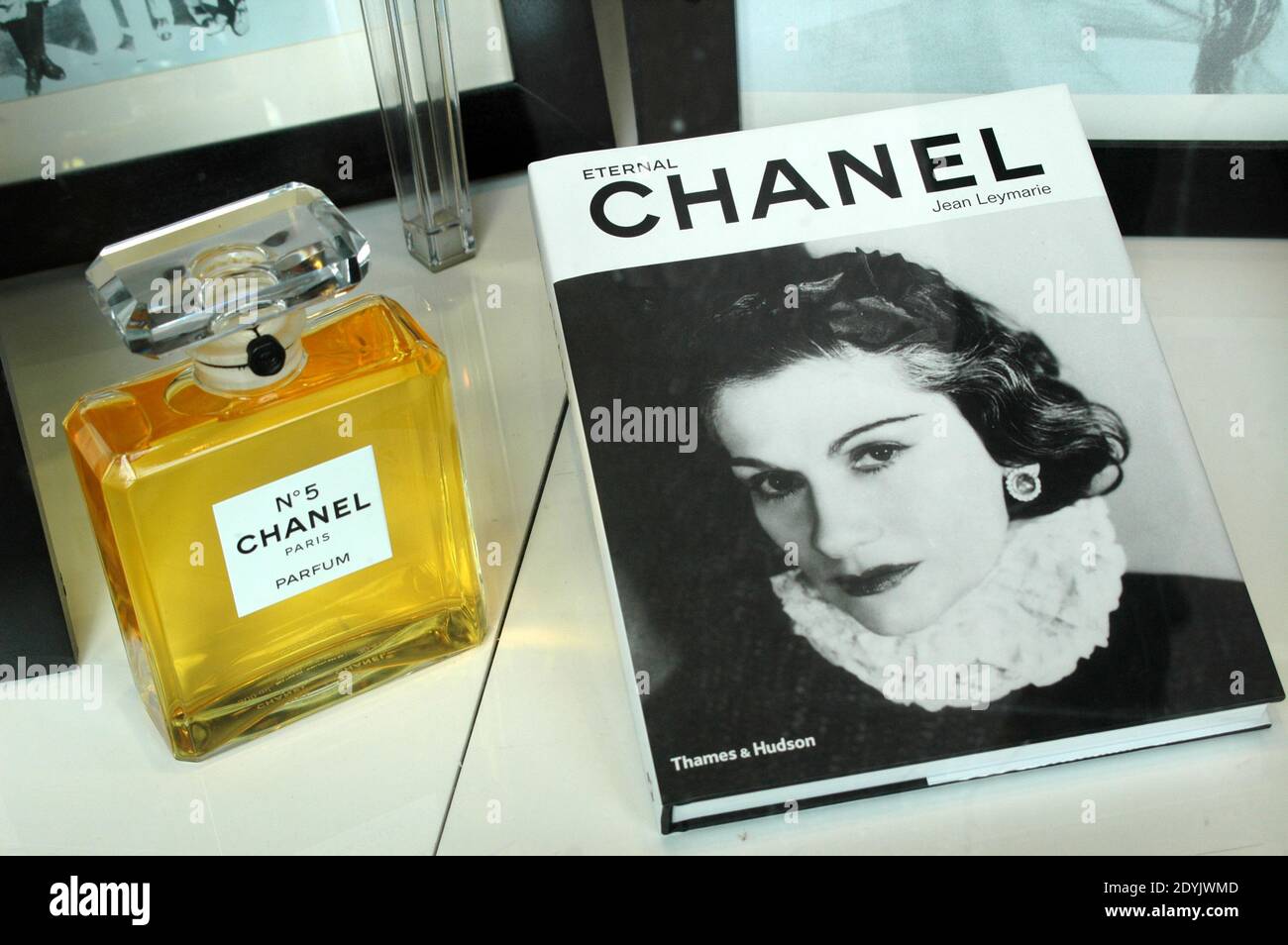 Chanel number 8 hot sale
