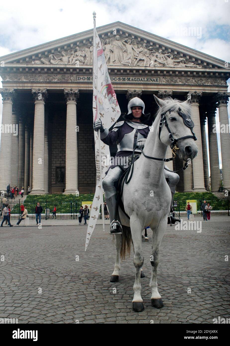 Activists of catholic fundamentalist association Civitas pay a tribute ...