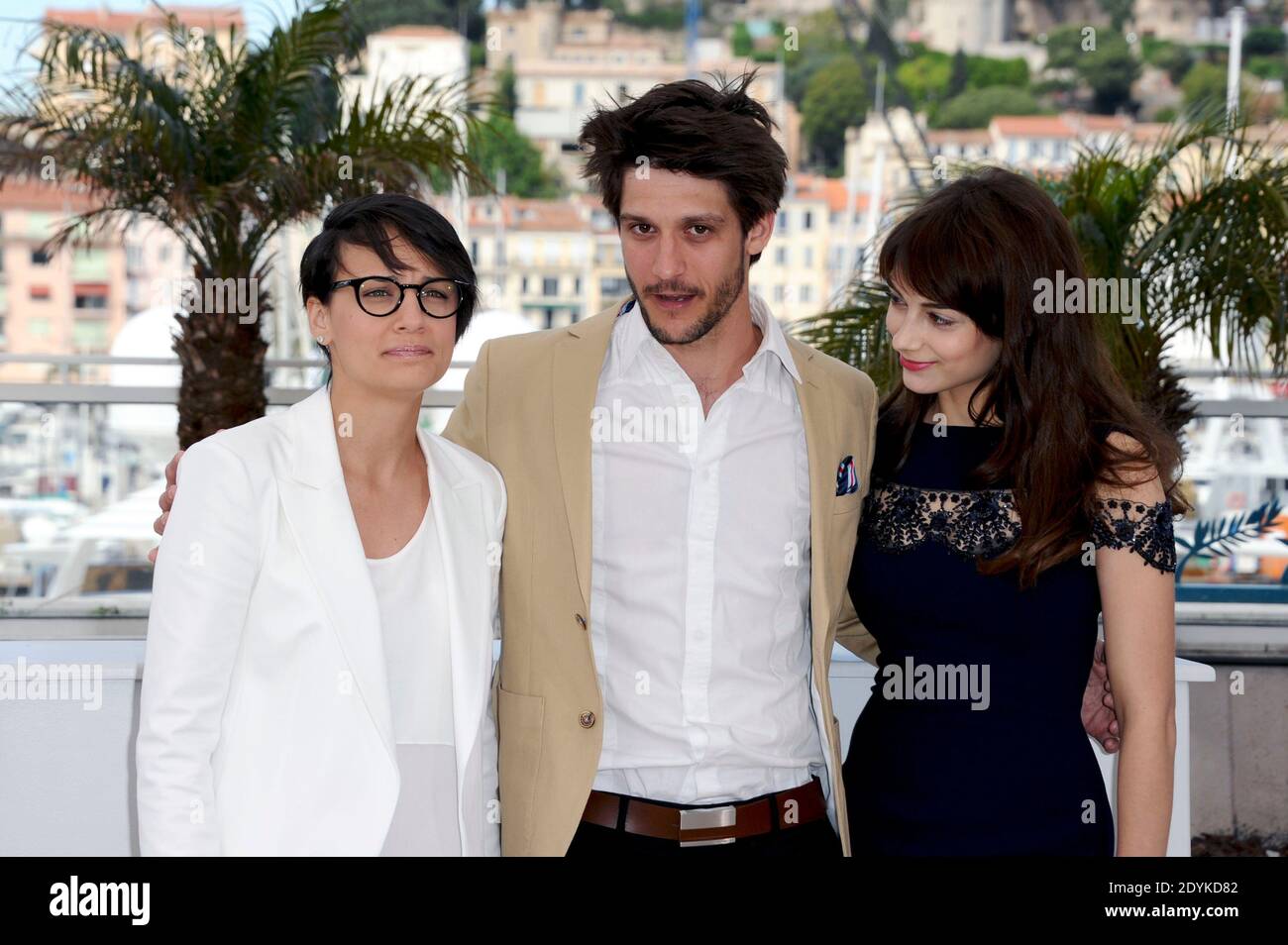 Chloe Robichaud Sophie Desmarais Jean Sebastien Courchesne Posing At Photocall For The Film Sarah Prefere La