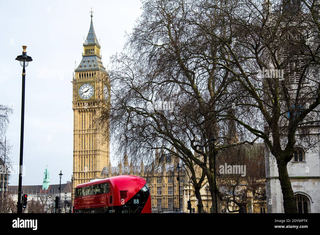 Big Ben And Bus Stop Sign High Resolution Stock Photography and Images ...