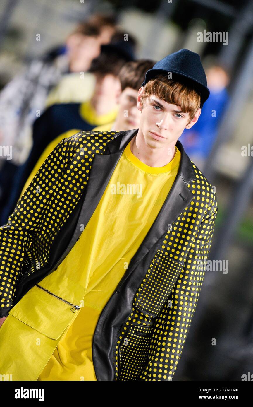 John Galliano Spring 2014 Menswear Collection