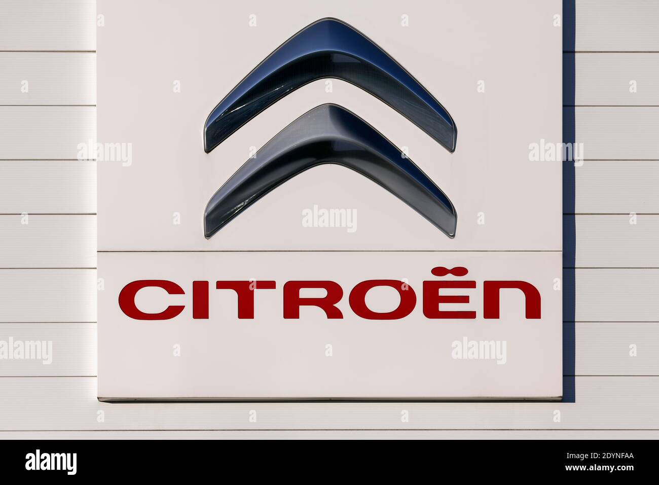 Citroen, logo on a car dealership, brand of the car manufacturer Groupe PSA, Duesseldorf, North Rhine-Westphalia, Germany Stock Photo