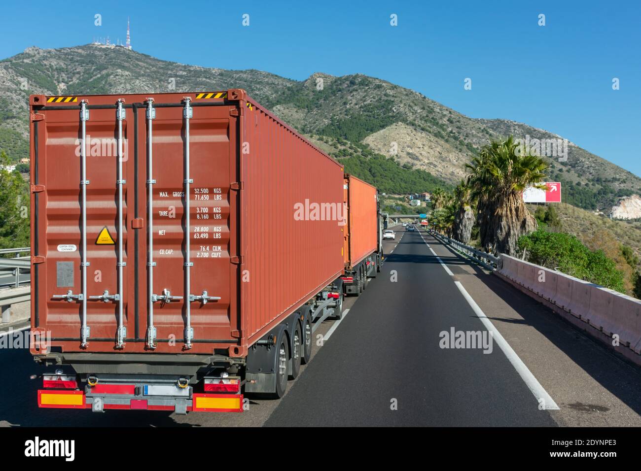 Red truck shipping containers on hi-res stock photography and images - Alamy