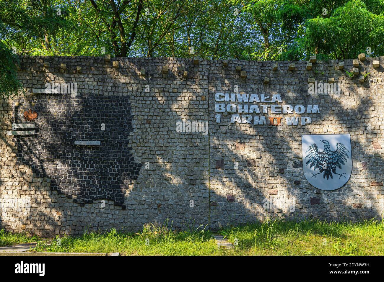 Stare Lysogorki, Poland, June 2019 Memorial and remembrance wall for soldiers and their sacrifice, from 1st Polish Army Stock Photo