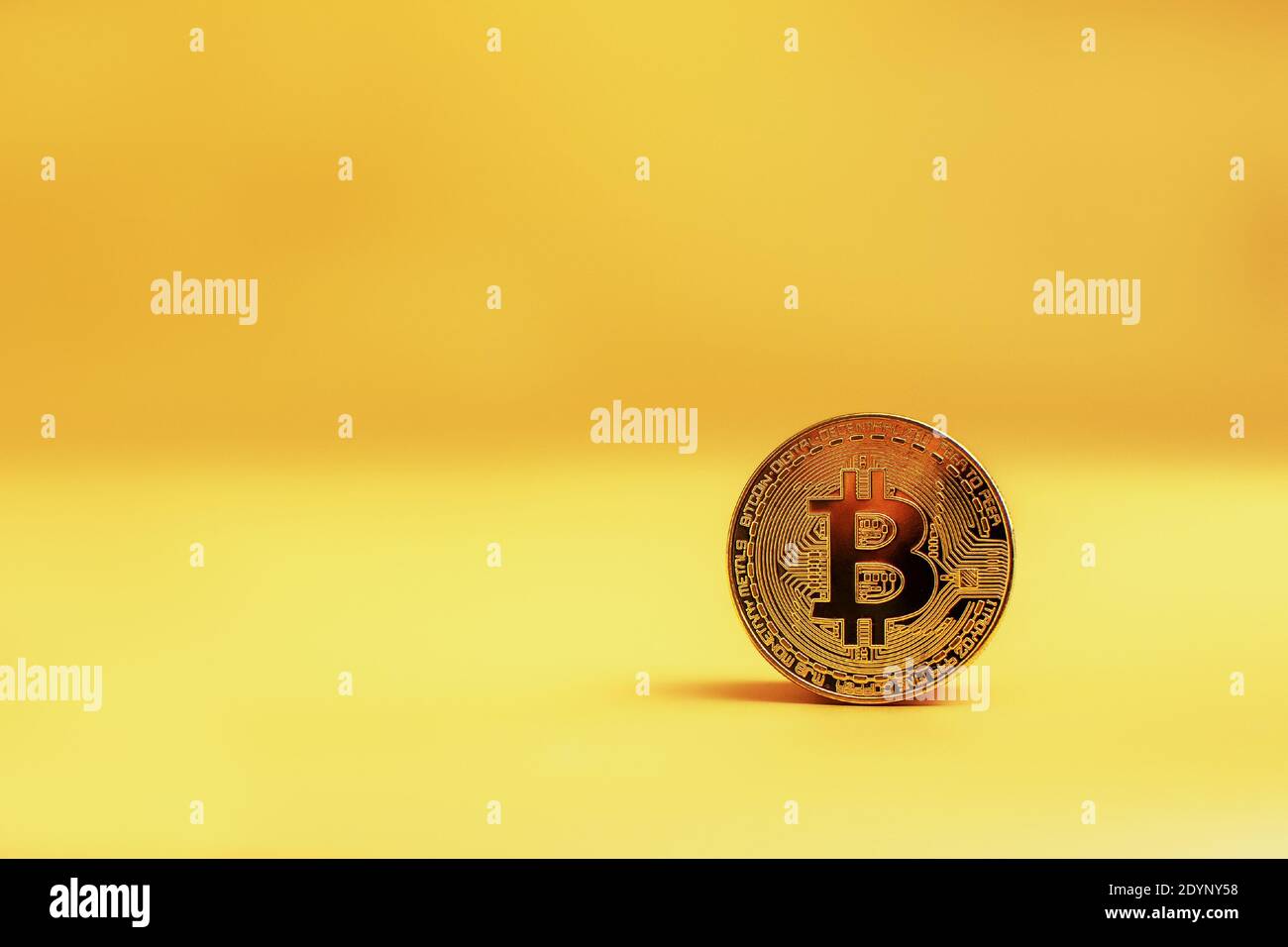 Orange bitcoin hi-res stock photography and images - Alamy