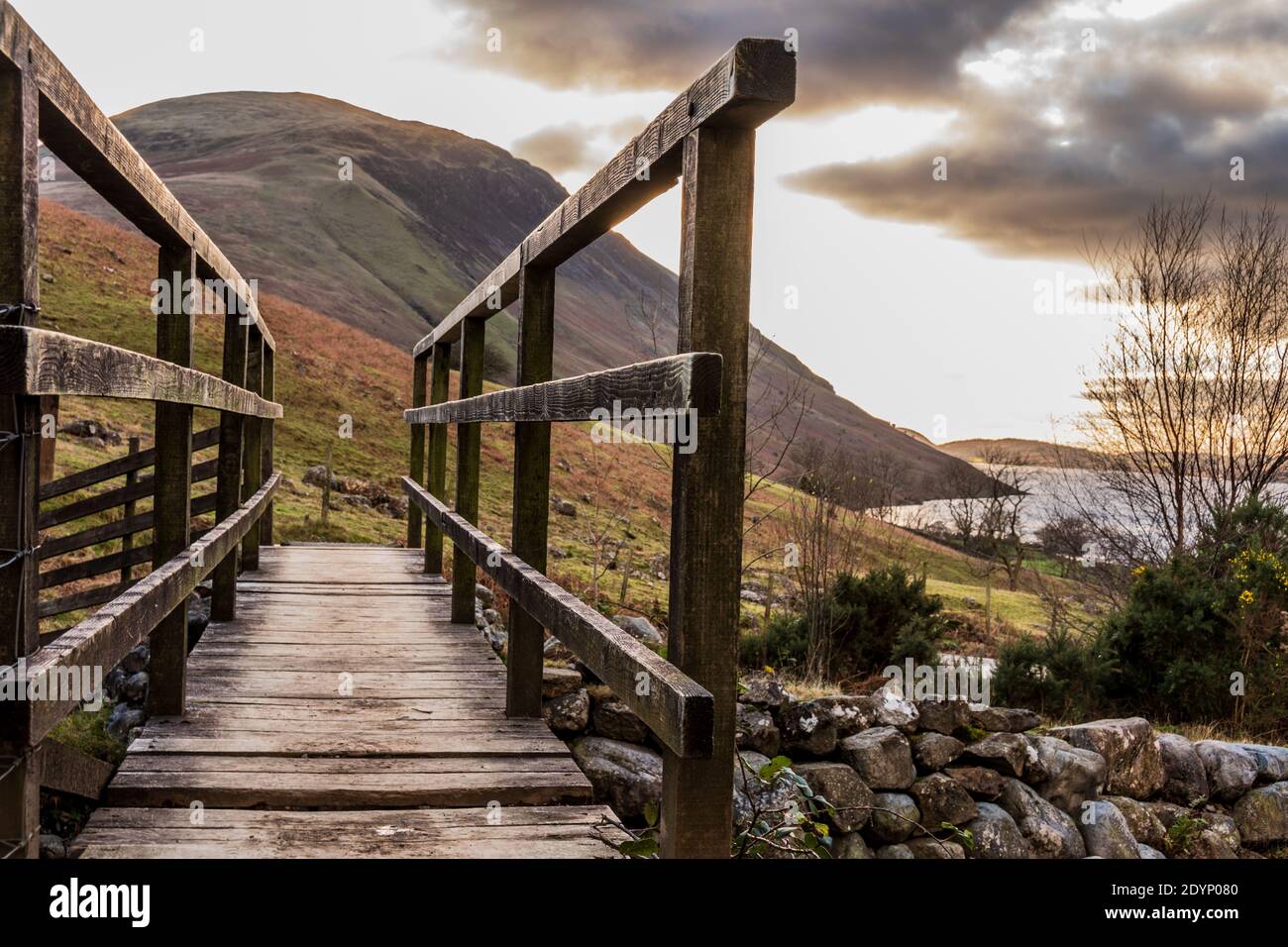 The footpath from Wasdale car park to Scafell Pike Stock Photo