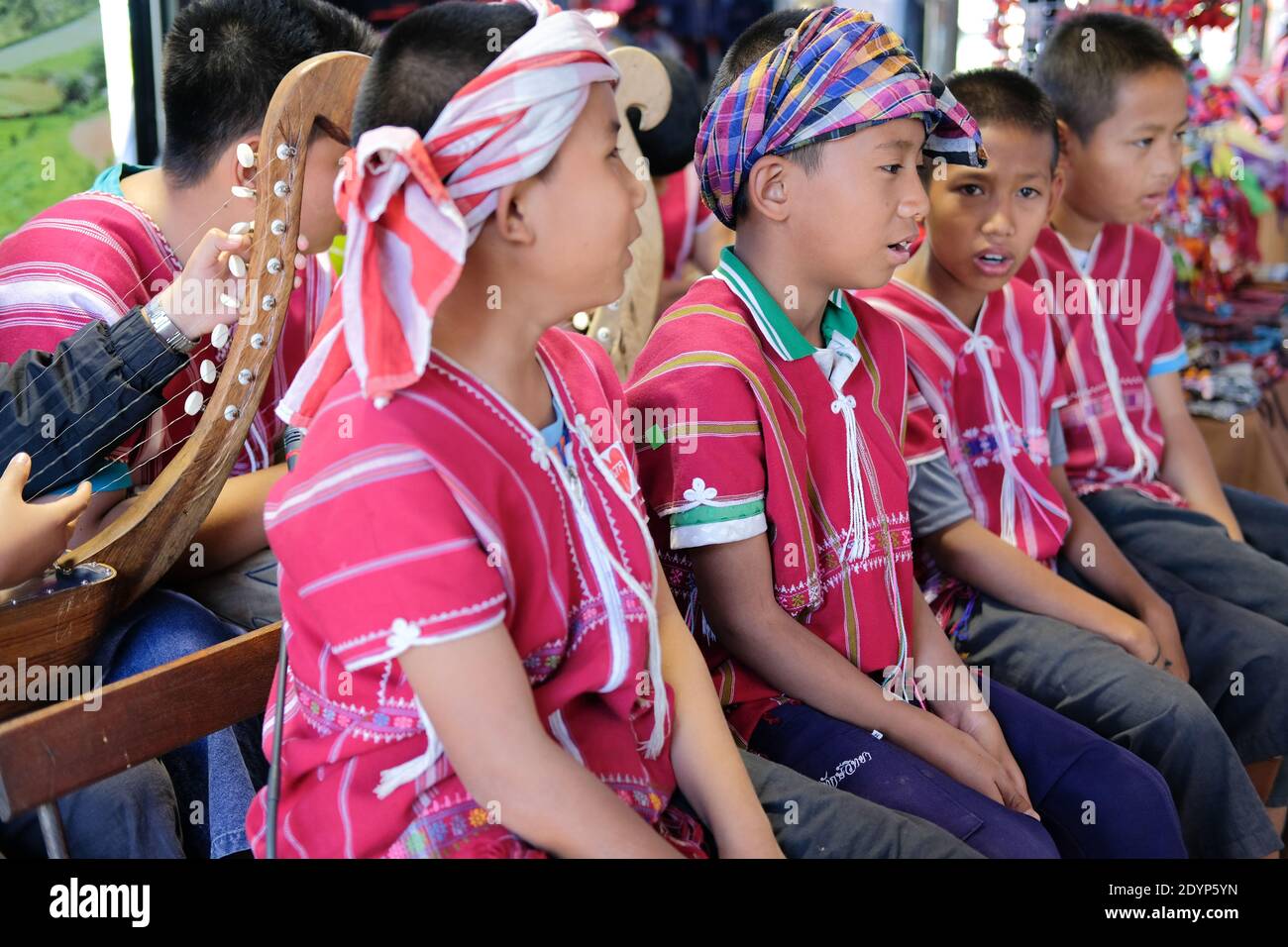 Karen hill tribe hi-res stock photography and images - Alamy