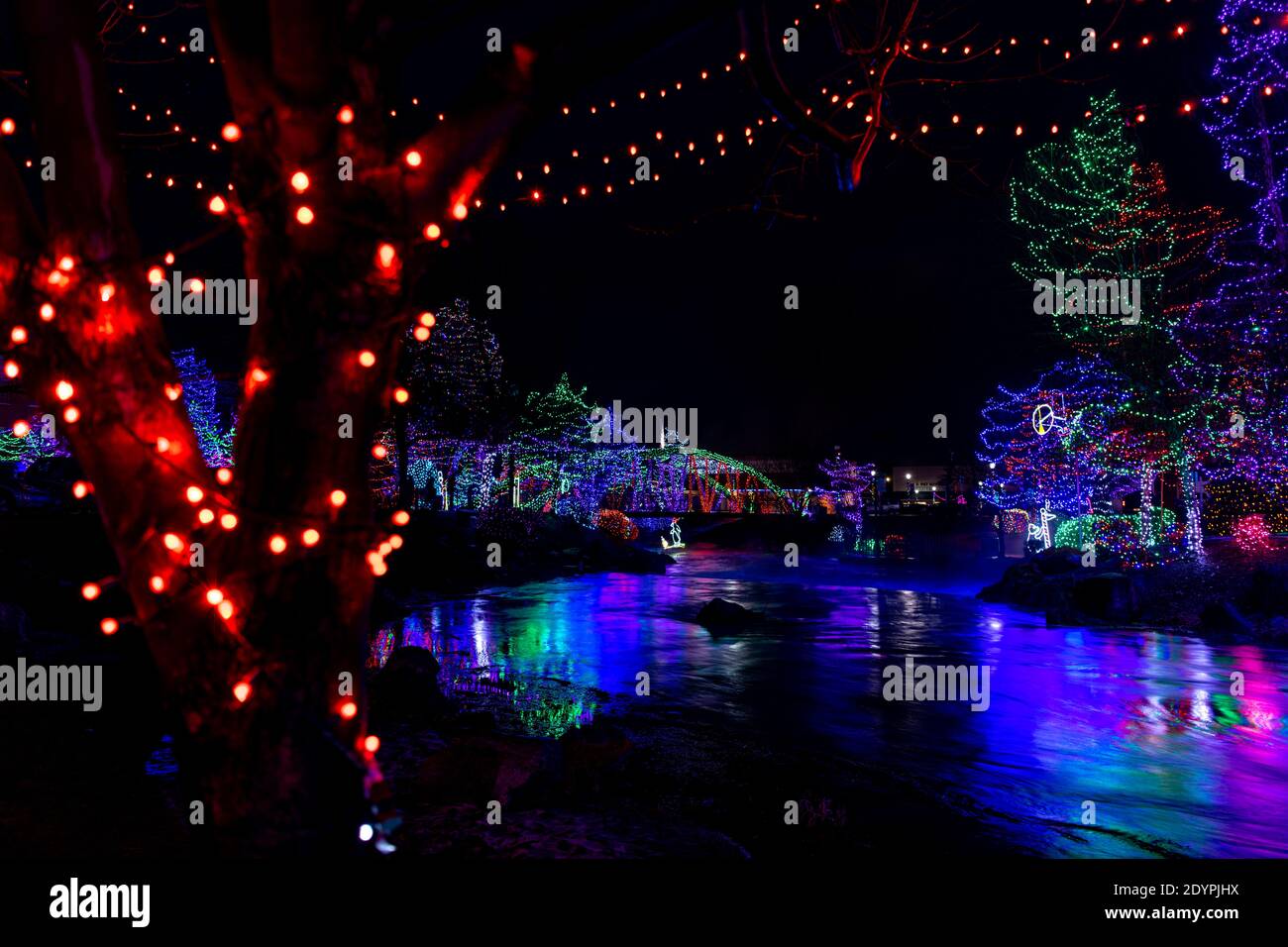 Beautiful Christmas light display in Indian Creek Stock Photo Alamy