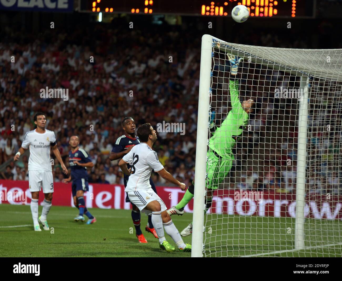 Diego lopez hi-res stock photography and images - Page 8 - Alamy