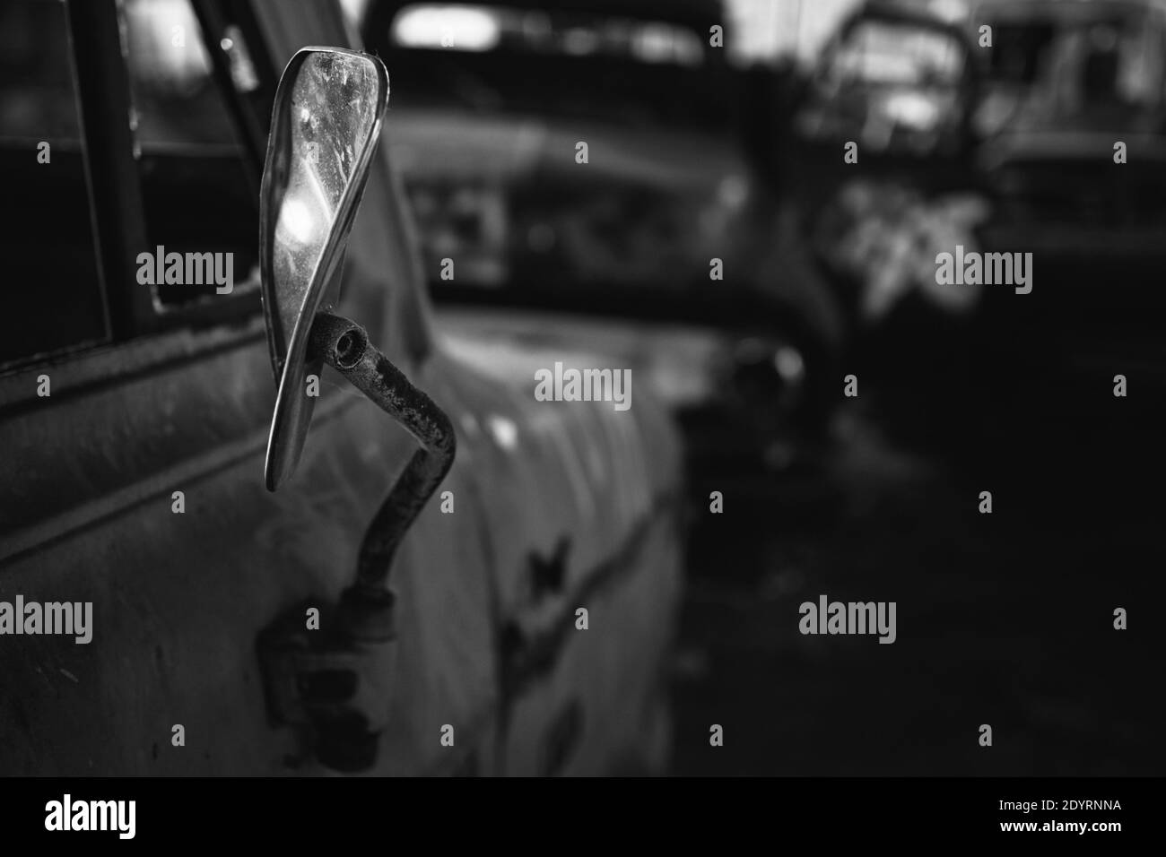 Broken mirror Black and White Stock Photos & Images - Alamy
