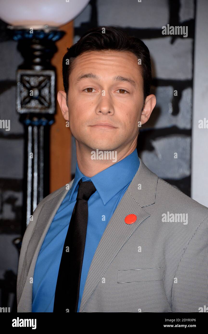 Joseph Gordon-Levitt arriving for the 2013 MTV Video Music Awards held at the Barclays Center in Brooklyn, New York City, NY, USA on August 25, 2013. Photo by Lionel Hahn/ABACAPRESS.COM Stock Photo