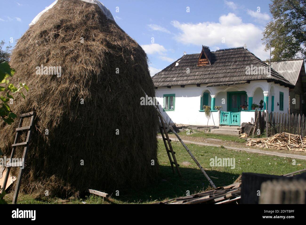 Old traditional house in Bacau County, Romania Stock Photo Alamy