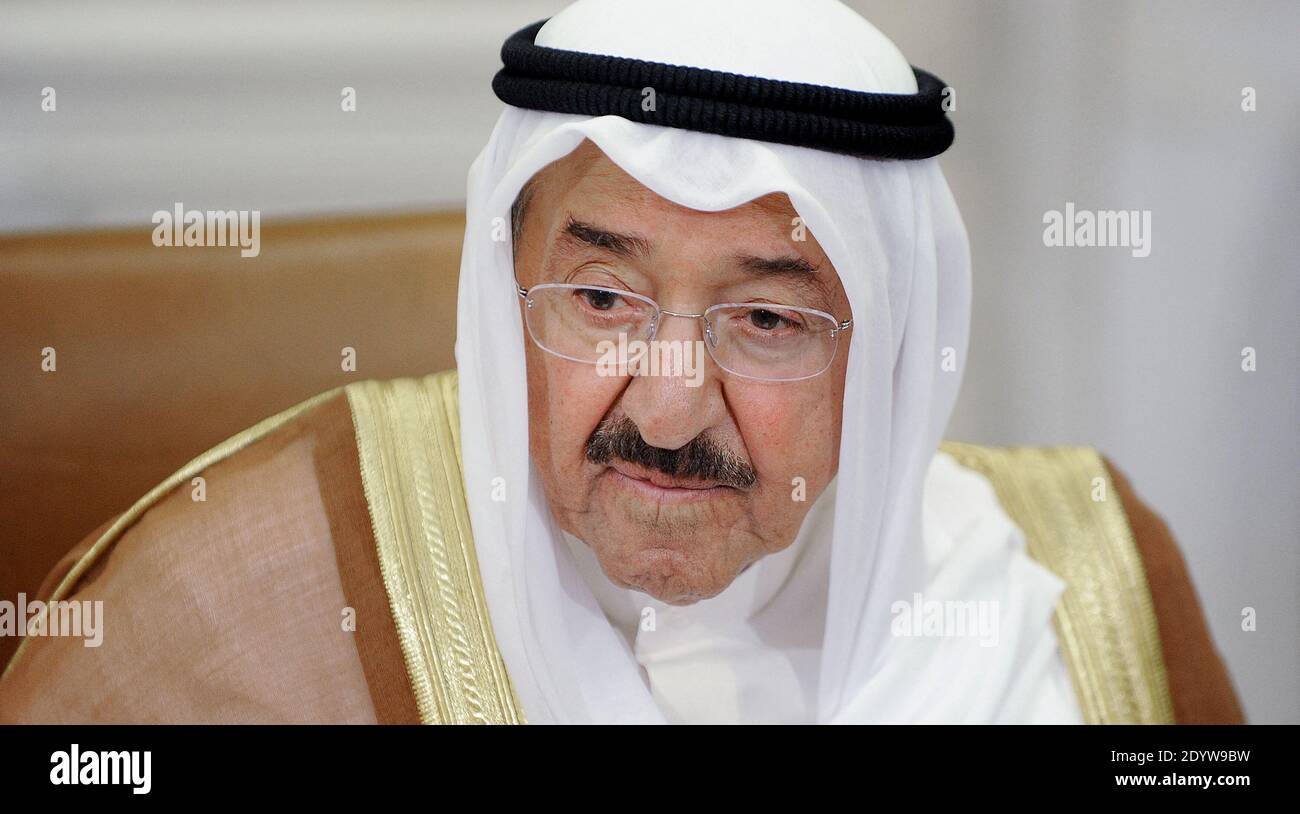Ruler Of Kuwait High Resolution Stock Photography and Images Alamy