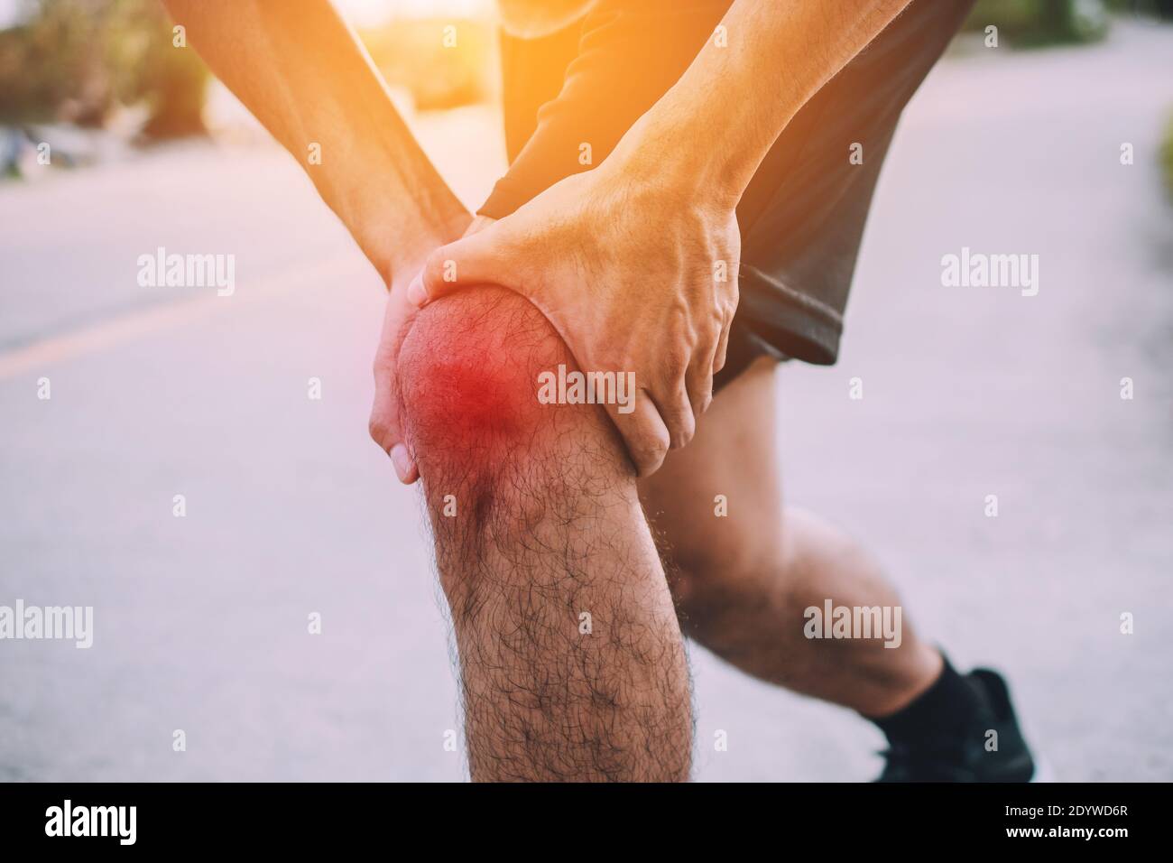 Pain While Running Man Runner Jogging for Exercise on Morning but Accident Knee pain while ...