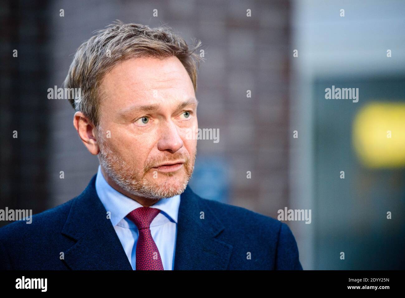 Berlin, Germany. 28th Dec, 2020. Germany, Berlin, December 28, 2020: CHRISTIAN LINDNER, Member of the Bundestag and Federal Chairman of the FDP (Freie Demokratische Partei), can be seen during a statement for various TV stations on the current situation regarding the ongoing Covid-19 pandemic and the vaccination strategy of the German government. (Photo by Jan Scheunert/Sipa USA) Credit: Sipa USA/Alamy Live News Stock Photo