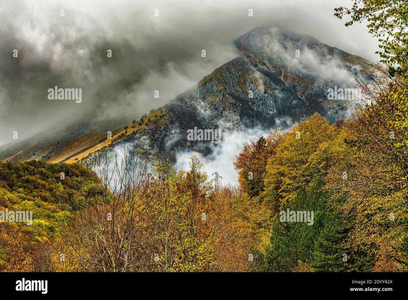 Mount Marsicano, in the Abruzzo, Lazio and Molise National Park, in its autumnal guise. Abruzzo, Italy, Europe Stock Photo