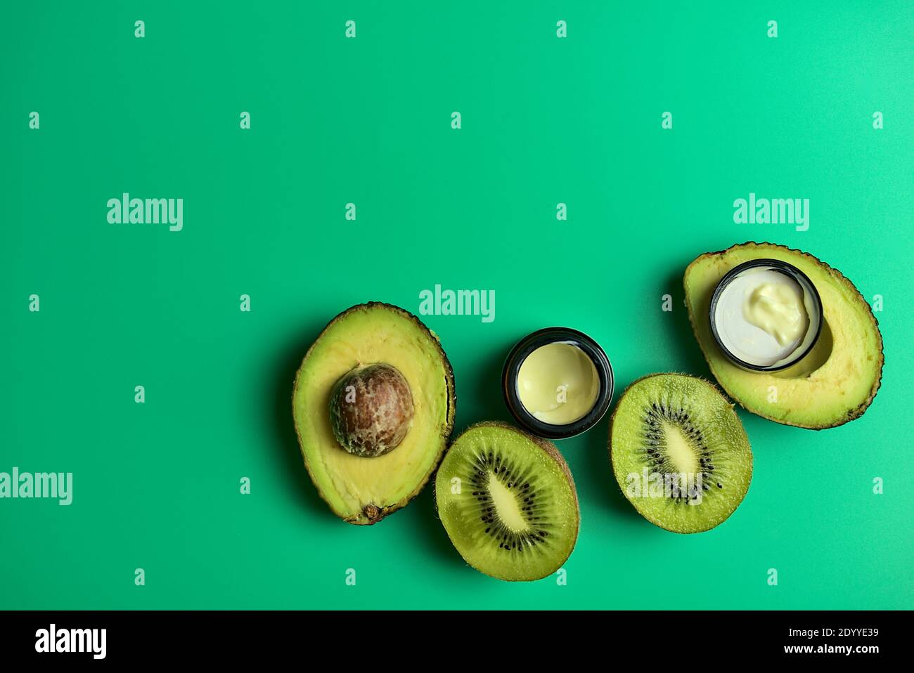 Kiwi seed, avocado pear and grape oil eye cream used to treat dark circles under eyes. Eye cream