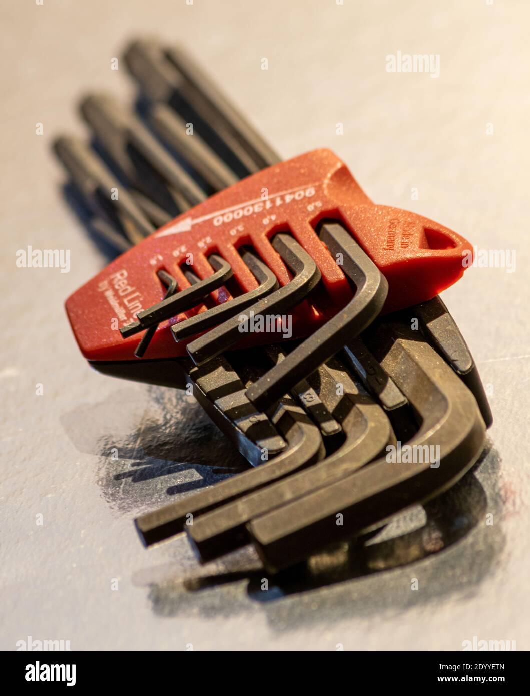 L shaped allen key hires stock photography and images Alamy