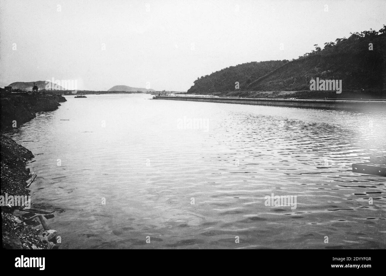 Early twentieth century black and white photograph showing the building of The Panama Canal. Image shows working one the Gamboa Dyke. Stock Photo