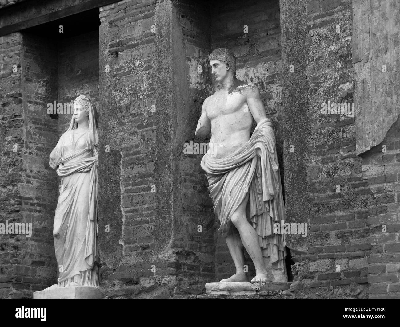 Macellum of naples naples italy Black and White Stock Photos & Images Alamy