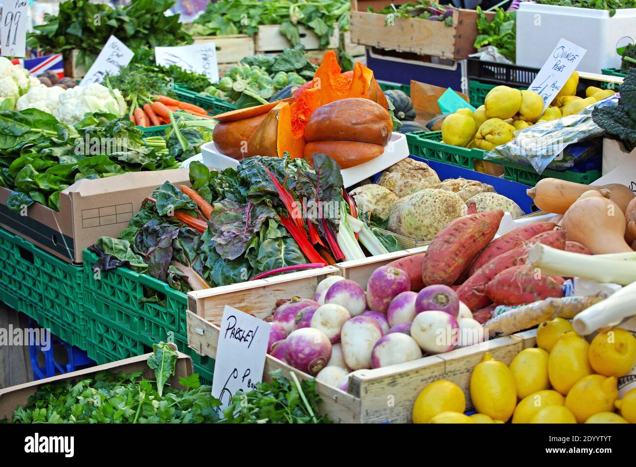 Farmers Market Stall With Organic Vegetables and Fruits Stock Photo - Alamy