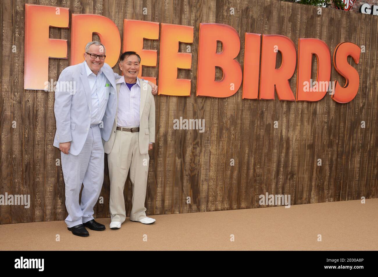 Takei brad hi-res stock photography and images - Page 2 - Alamy, image size:1300x953