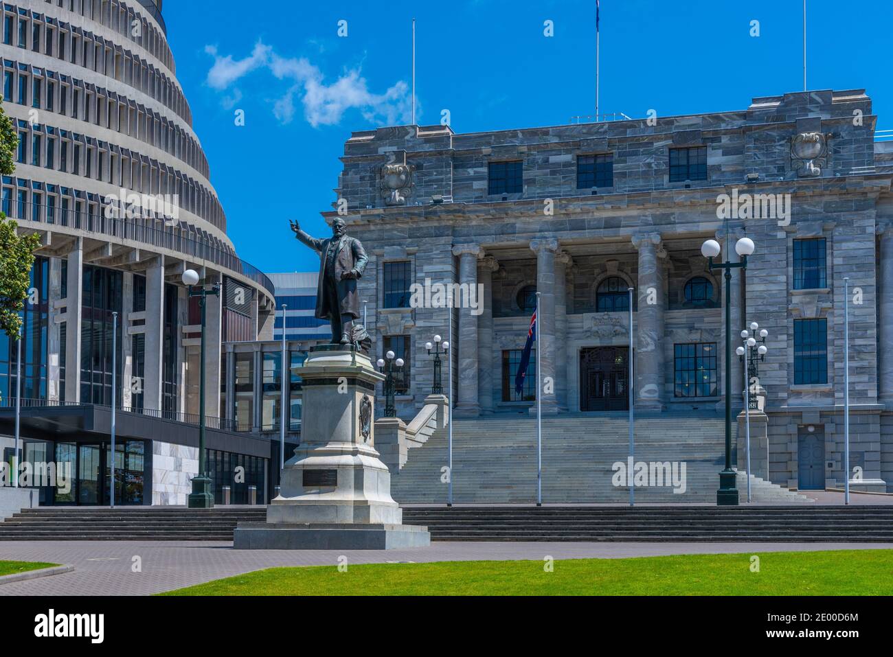 Statue of Richard John Seddon at New Zealand Parliament Buildings in