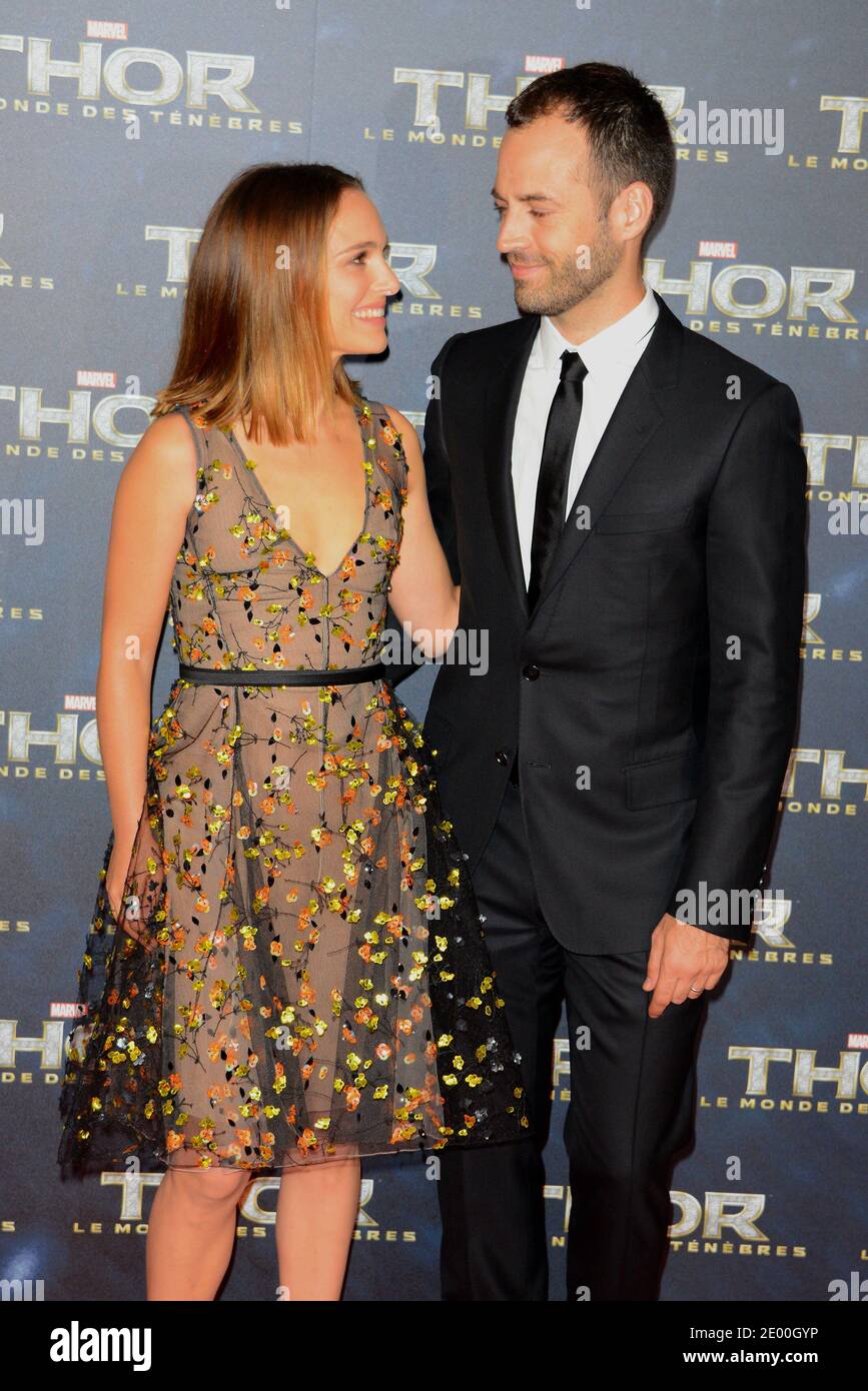 #shaq #shaquilleoneal #shaqaclaus #milakunis #nba #basketball  #entertainment #fyp #funny, image size:867x1390