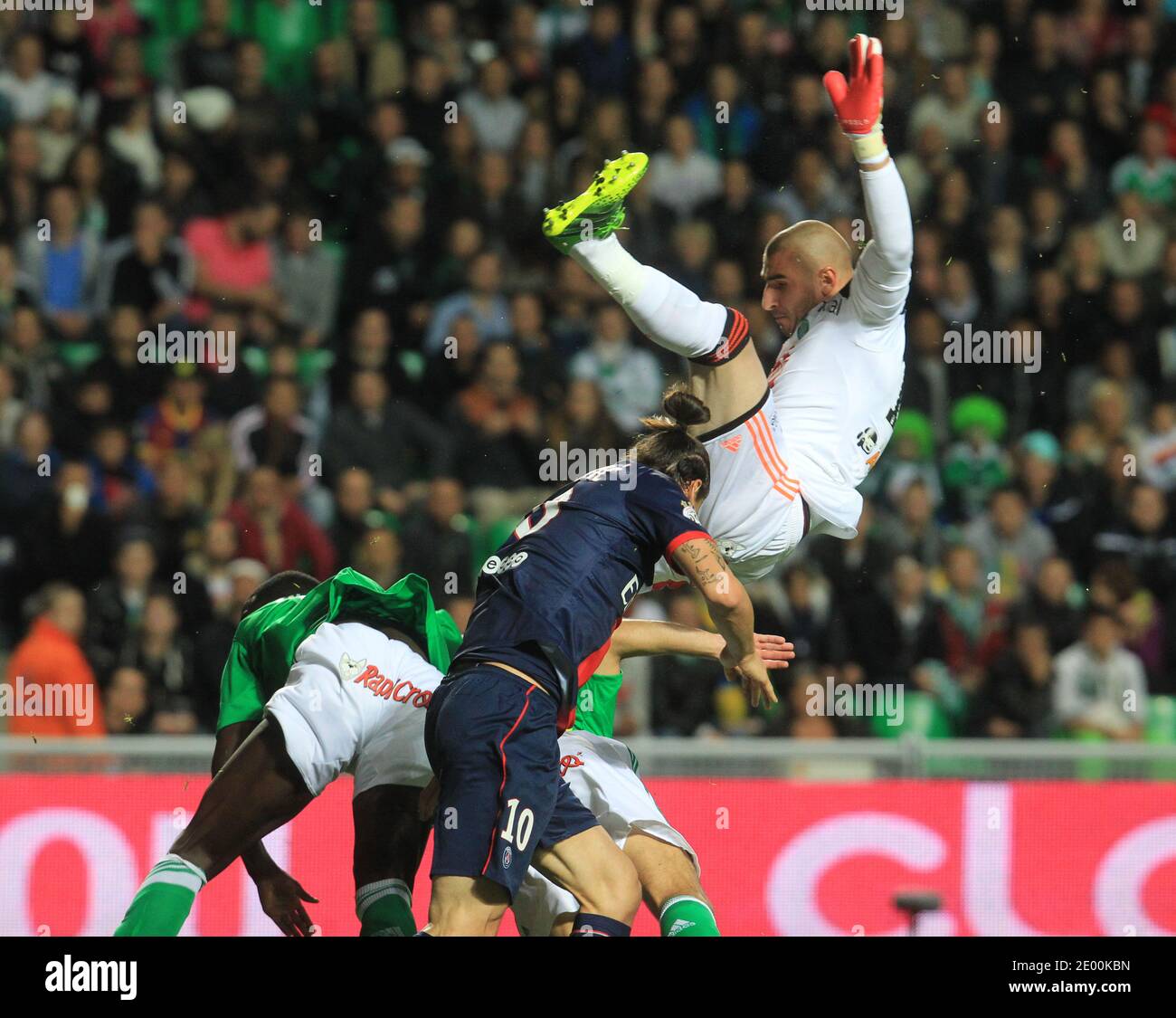 PSG's Slatan Ibrahimovic and ASSE goal keeper Stephane Ruffier during ...