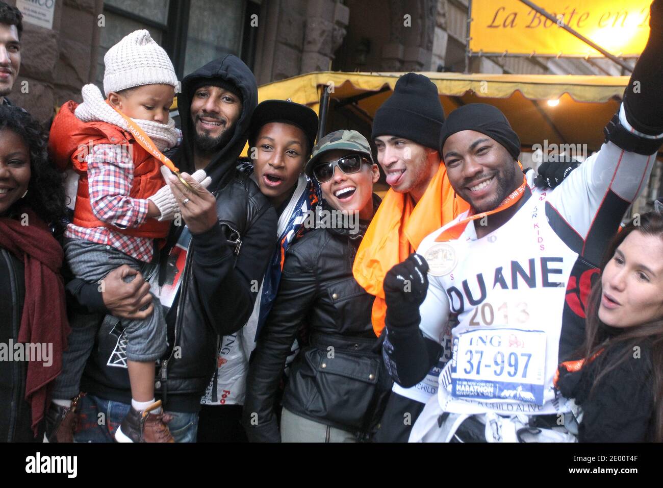 Singer alicia keys husband swizz hi-res stock photography and images ...