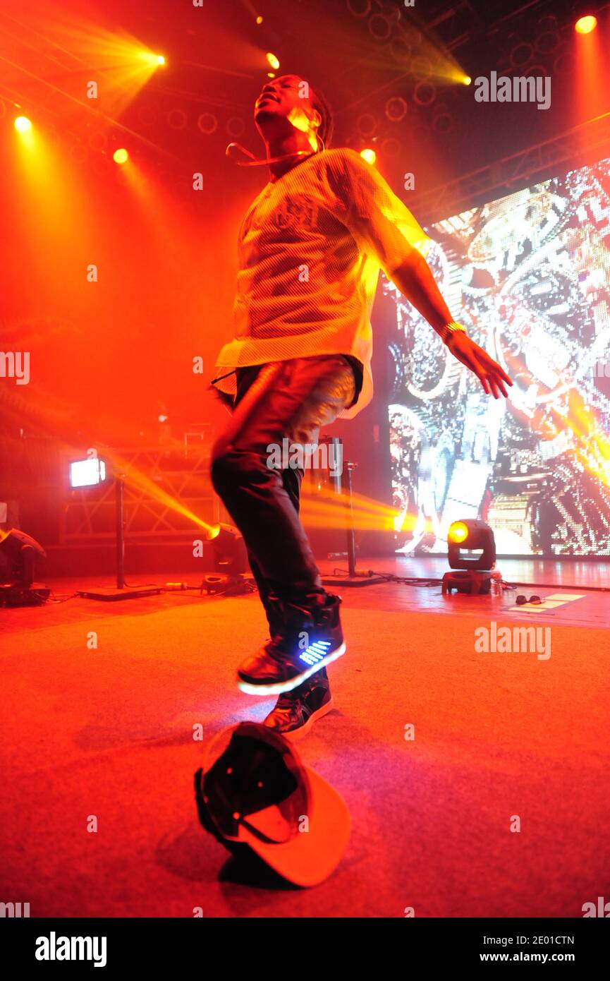 Lupe Fiasco performs on the Tetsuo and Youth Preview Tour at the House of  Blues in Chicago, Illinois, USA on November 26, 2013. Photo by Cindy  Barrymore/ABACAPRESS.COM Stock Photo - Alamy