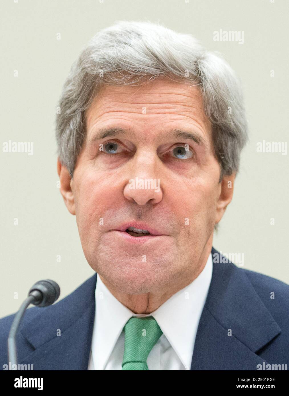 John kerry iran hi-res stock photography and images - Alamy