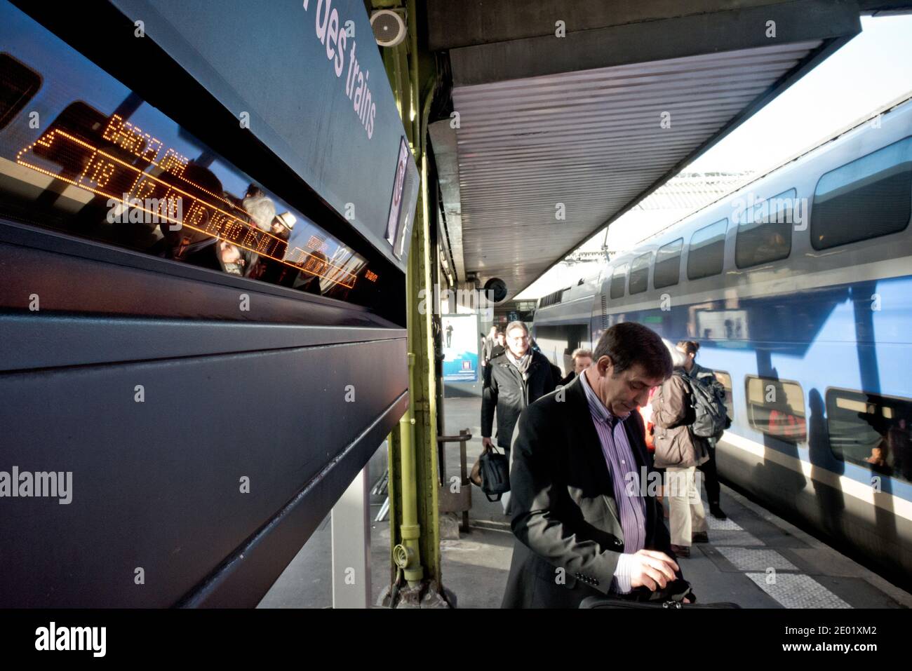 Atmosphere at Gare de Lyon station after the inauguration of the new TGV highspeed train line between France and Spain, in Paris, France on December 15, 2013. The new line which links Paris and Barcelona is jointly operated by the SNCF and its Spanish counterpart Renfe. Each day, two round trips will connect Paris to Barcelona. Photo by Nicolas Messyasz/ABACAPRESS.COM Stock Photo