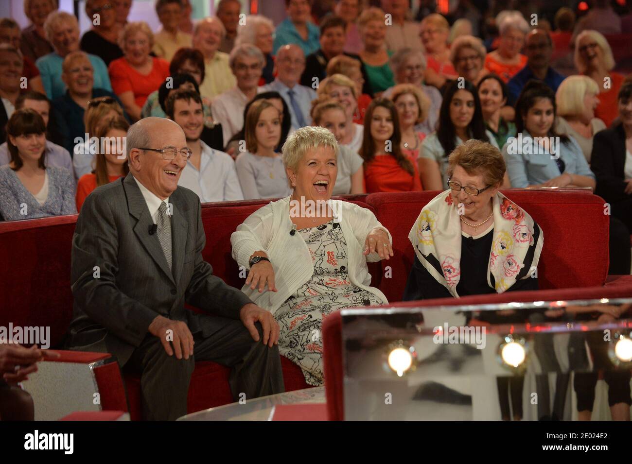 Fall 2010, Volume 9, Issue 3 - the Villa Leonardo Gambin Charity, image size:1300x955